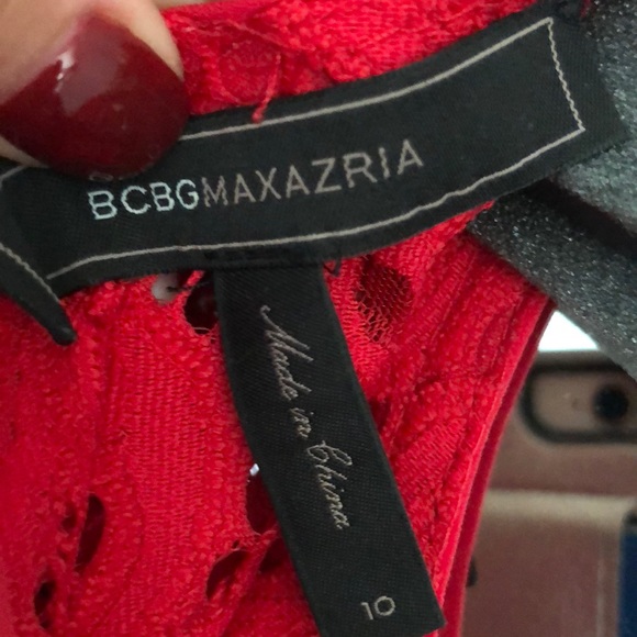 Gorgeous BCBGMAXAZRIA Lace dress - Picture 5 of 5